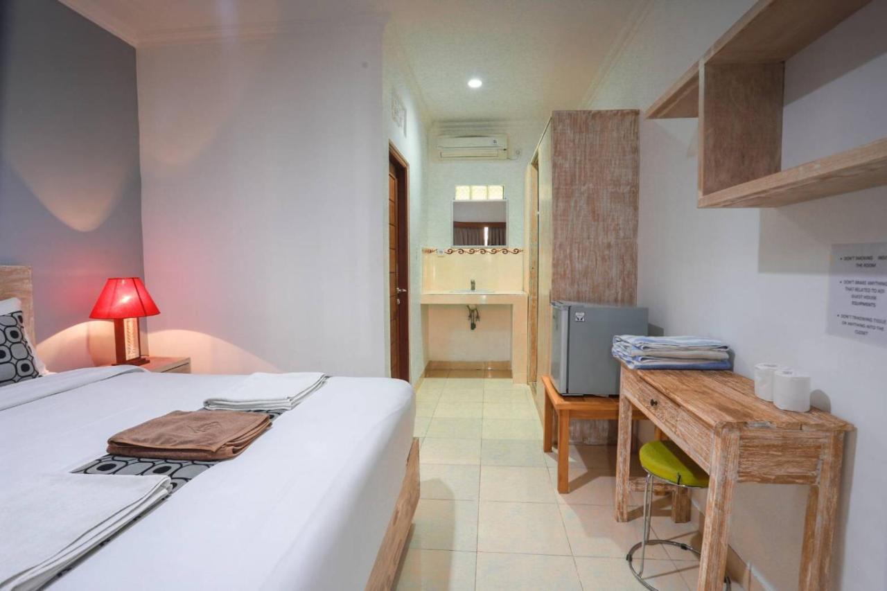 Adi Guest House Canggu Extérieur photo