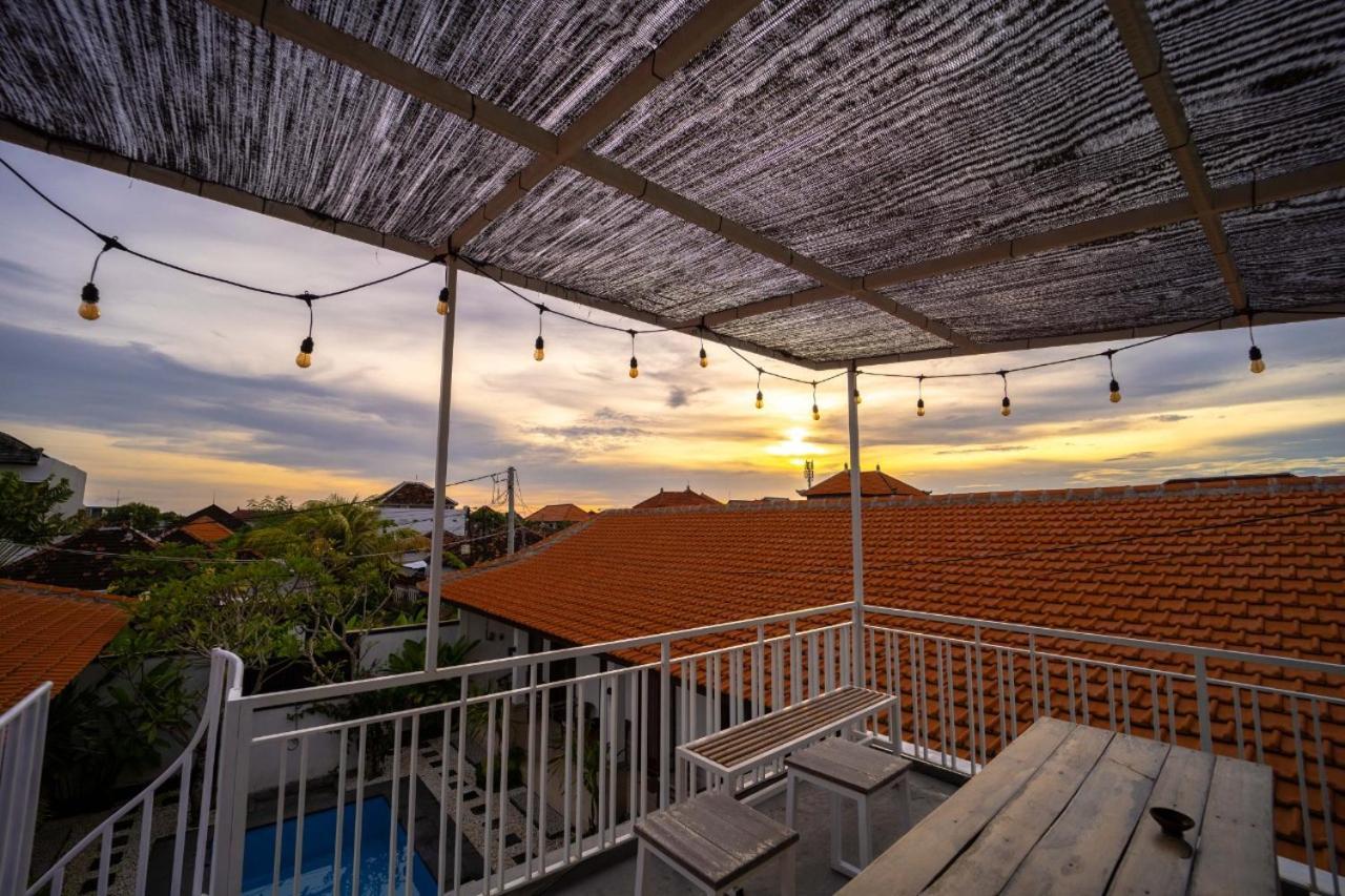Adi Guest House Canggu Extérieur photo